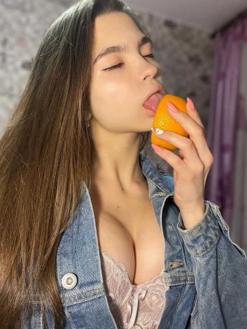 Юля